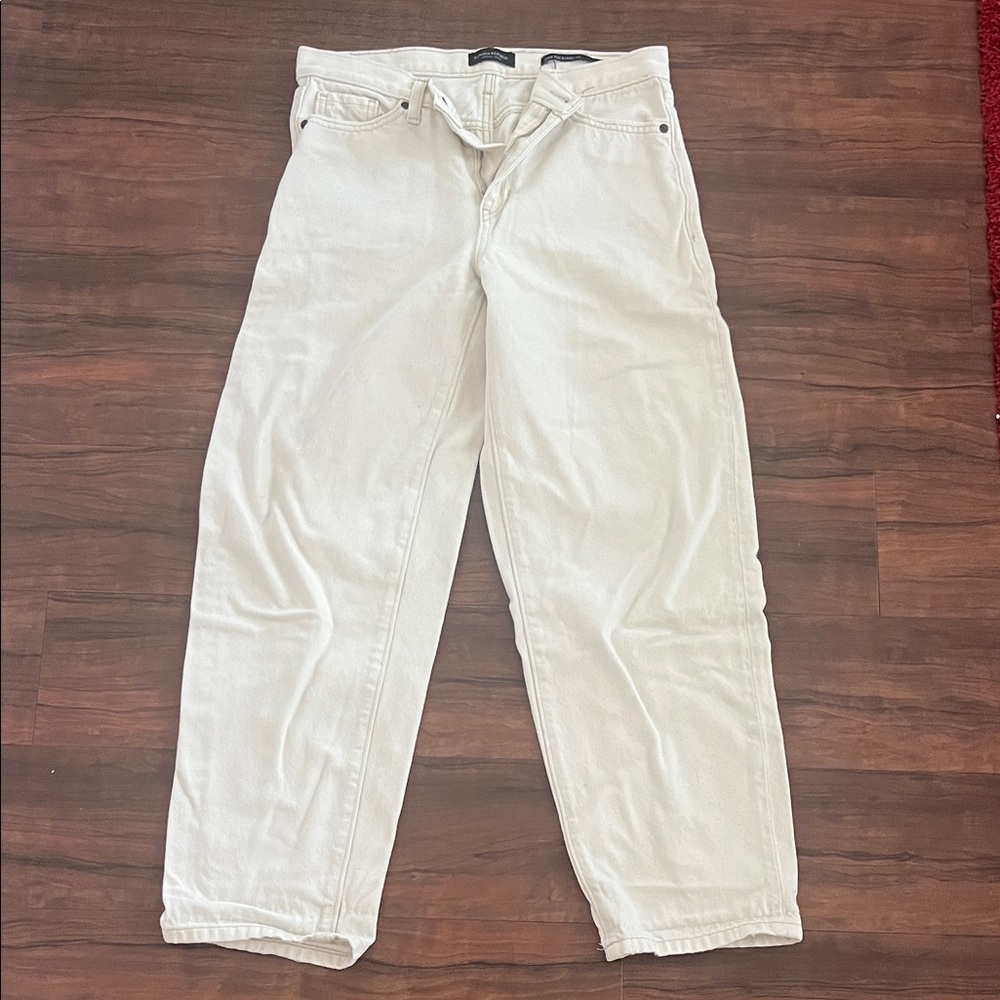 Cream:white barrel Denim Jeans